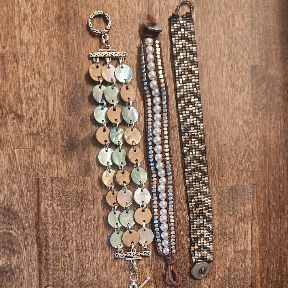 Boho Chic Bracelet Set with Shell and Beads